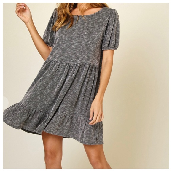 Melvina Short Puff Sleeve Double Tier Dress - Picture 4 of 5